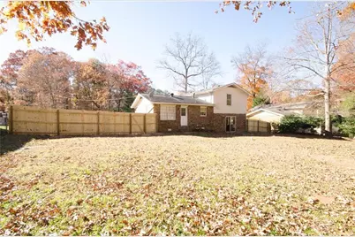 2621 Bailey Drive, Norcross, GA 30071 - Photo 9