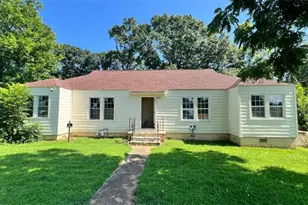 1241 Lyle Ave, East Point, GA 30344 - Photo 1