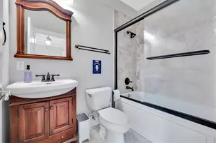 1010 Burton Dr NE, Atlanta, GA 30329 - Photo 23