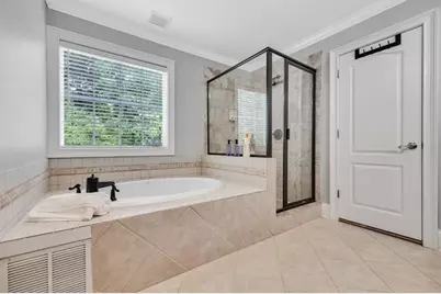 1010 Burton Drive NE, Atlanta, GA 30329 - Photo 19