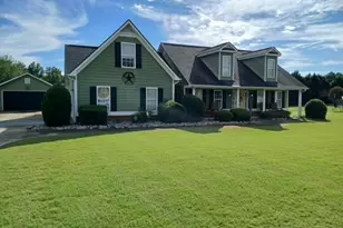 109 Presidential Ln, Statham, GA 30666 - Photo 3
