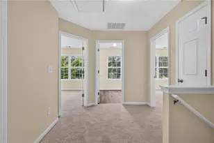 9426 Lakeview Rd, Union City, GA 30291 - Photo 23