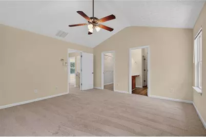 9426 Lakeview Road, Union City, GA 30291 - Photo 17