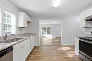 1393 Northwest Dr NW, Atlanta, GA 30318 - Photo 13