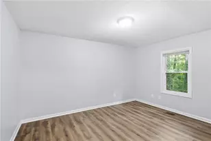 1393 Northwest Dr NW, Atlanta, GA 30318 - Photo 15