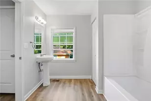 1393 Northwest Dr NW, Atlanta, GA 30318 - Photo 21