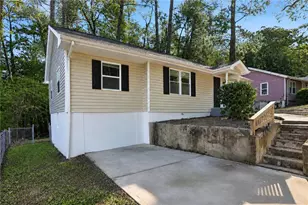 1393 Northwest Dr NW, Atlanta, GA 30318 - Photo 3