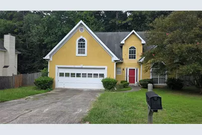 911 Stonemill Manor, Lithonia, GA 30058 - Photo 1