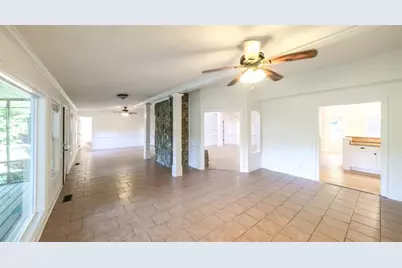 327 Lakeridge Drive, Temple, GA 30179 - Photo 11
