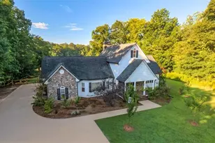 327 Lakeridge Dr, Temple, GA 30179 - Photo 1