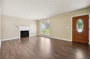 6223 Marbut Farms Ln, Lithonia, GA 30058 - Photo 3