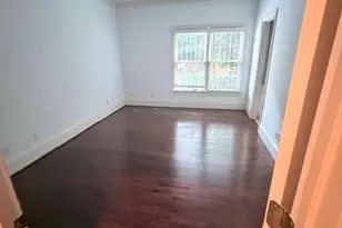 440 Hillside Dr NW, Atlanta, GA 30342 - Photo 9
