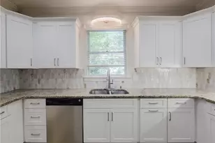 7335 Craigleith Dr, Duluth, GA 30097 - Photo 21