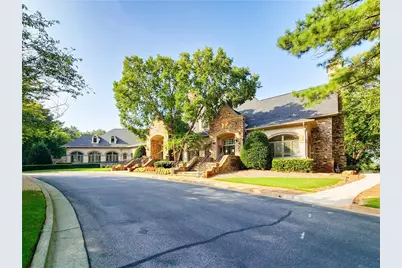 7335 Craigleith Drive, Duluth, GA 30097 - Photo 3
