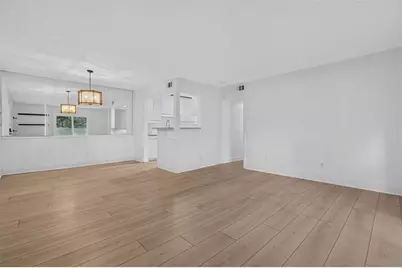 725 Dalrymple Road #7J, Sandy Springs, GA 30328 - Photo 3