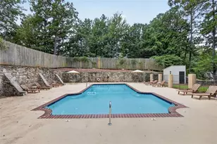 725 Dalrymple Rd, Sandy Springs, GA 30328 - Photo 19