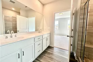 4446 Buttonwood Ln, Lilburn, GA 30047 - Photo 15