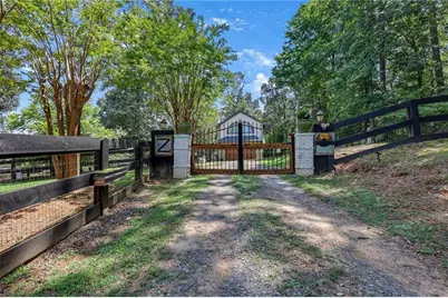 268 Creek Bank Drive #A, Talking Rock, GA 30175 - Photo 3