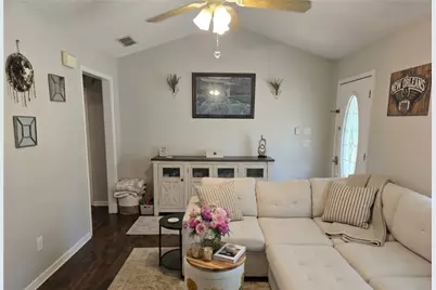 5635 Lakeview Court, Gainesville, GA 30506 - Photo 3