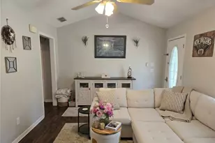 5635 Lake View Ct, Gainesville, GA 30506 - Photo 3