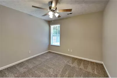 638 Castlebrooke Way, Lawrenceville, GA 30045 - Photo 11
