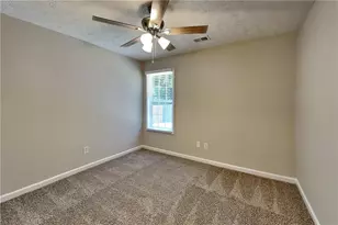 638 Castlebrooke Way, Lawrenceville, GA 30045 - Photo 11
