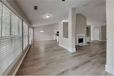 2070 Charleston Oak Circle, Lawrenceville, GA 30043 - Photo 5