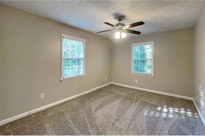 2709 Hawk Drive NE, Marietta, GA 30066 - Photo 11