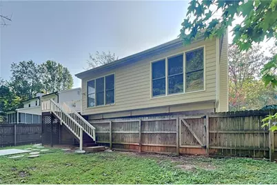 2709 Hawk Drive NE, Marietta, GA 30066 - Photo 17