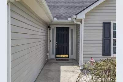 7020 Greenridge Drive, Loganville, GA 30052 - Photo 3