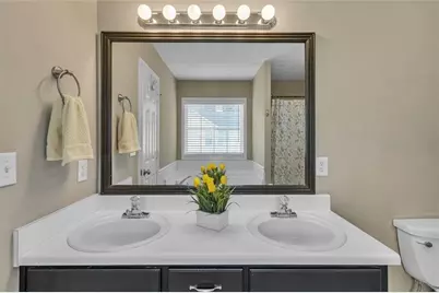 7020 Greenridge Drive, Loganville, GA 30052 - Photo 21