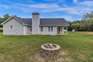 7020 Greenridge Dr, Loganville, GA 30052 - Photo 29