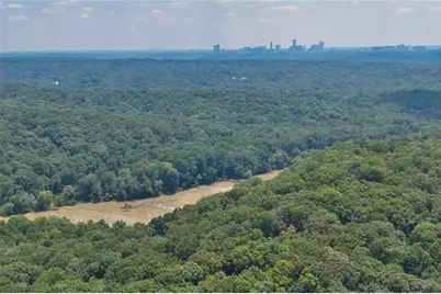 3849 Chattahoochee Summit Drive SE, Atlanta, GA 30339 - Photo 37