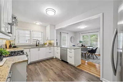 579 N Superior Avenue, Decatur, GA 30033 - Photo 11