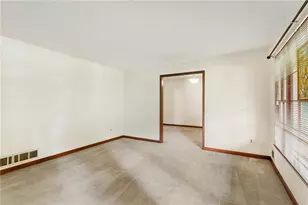 515 Shay Dr SW, Marietta, GA 30060 - Photo 5