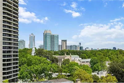 2626 Peachtree Road NW #1104, Atlanta, GA 30305 - Photo 5