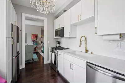 2626 Peachtree Road NW #1104, Atlanta, GA 30305 - Photo 11
