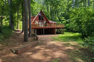 1600 Loch Lomond Trail SW, Atlanta, GA 30331 - Photo 1