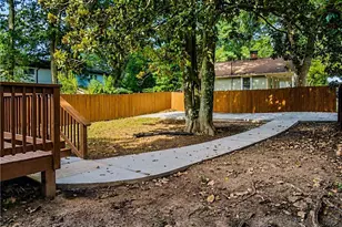 3033 Semmes St, Atlanta, GA 30344 - Photo 5
