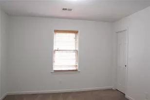 3932 Millwood Ln NW, Lilburn, GA 30047 - Photo 21