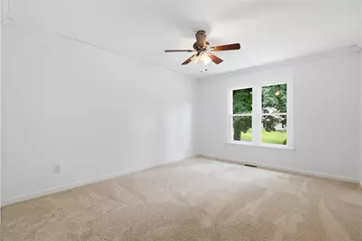 2516 Lorne Court SW, Marietta, GA 30064 - Photo 17