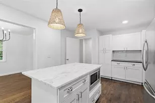 272 Cascade Dr NW, Marietta, GA 30064 - Photo 11