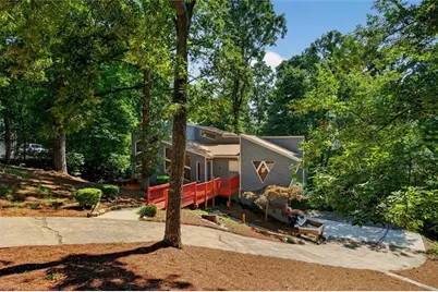 1981 Kinridge Road, Marietta, GA 30062 - Photo 3