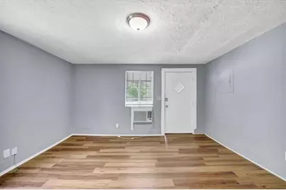 215 NE Smith Street NE, Rome, GA 30161 - Photo 9