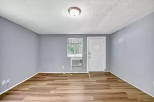 215 NE Smith Street NE, Rome, GA 30161 - Photo 9