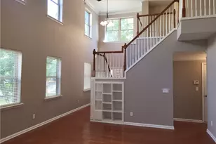 915 Silver Lake Dr, Acworth, GA 30102 - Photo 3