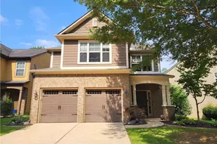 915 Silver Lake Dr, Acworth, GA 30102 - Photo 1