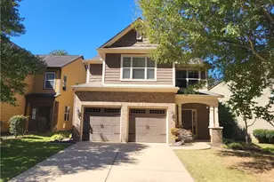 915 Silver Lake Dr, Acworth, GA 30102 - Photo 1