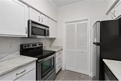 3777 Peachtree Road NE #214, Atlanta, GA 30319 - Photo 3