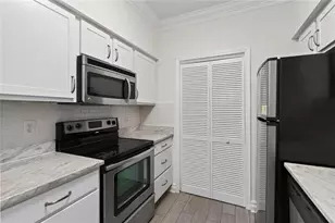 3777 Peachtree Road NE, Atlanta, GA 30319 - Photo 3